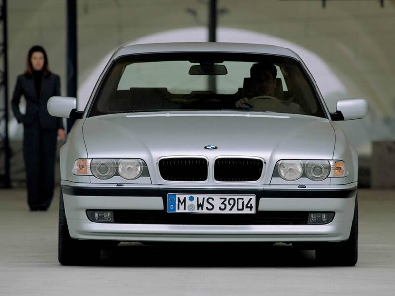 http://www.bmwgtn.ru/gallery/e38/e38_23.jpg