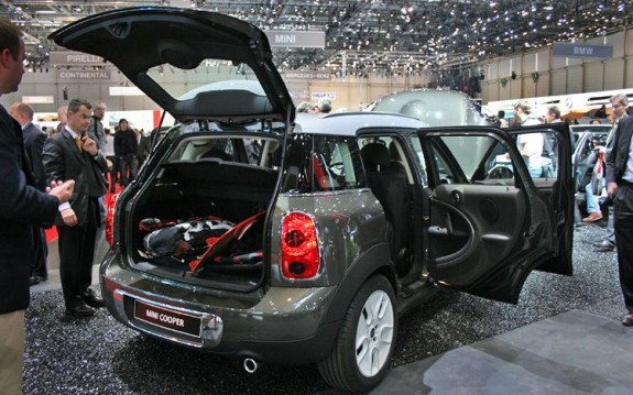 201003051140_2012_mini_countryman4-575x359.jpg