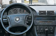 Салон автомобиля BMW 523i E39 