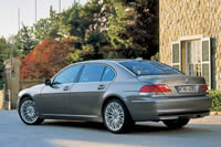   BMW 7  E65