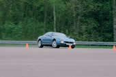 прохождение поворотов Maserati Coupe